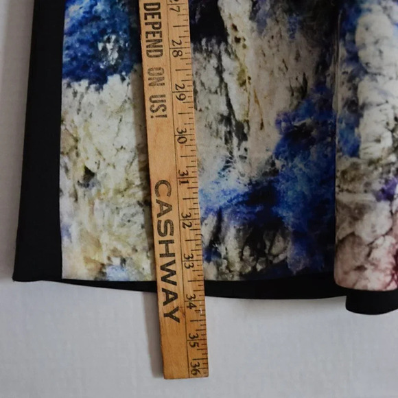 Rinascimento Picture Dress - Picture 9 of 9